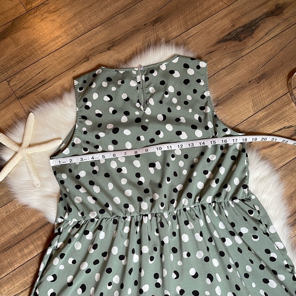 Women’s Summer Dot Print BoHo sleeveless sundress Sz Medium - Picture 2 of 6